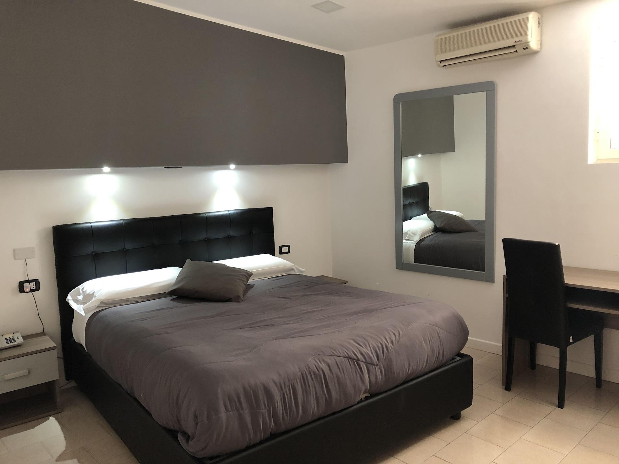 Nettuno Hotel Naples